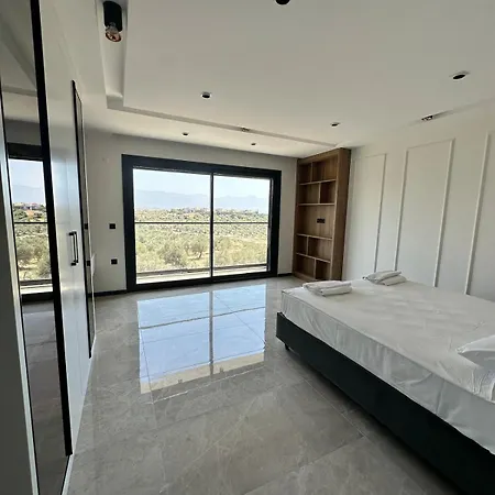 Nefiss With Private Pool 빌라 쿠사다시