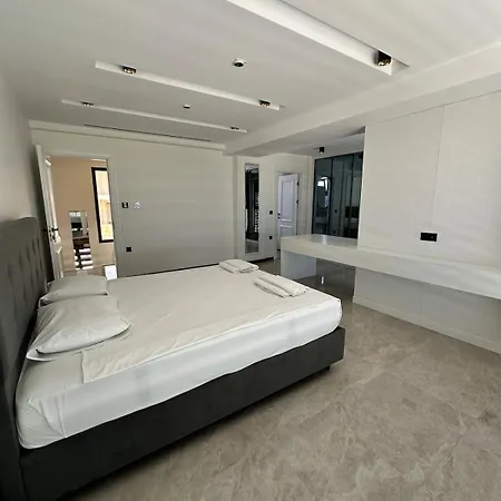 Villa Nefiss With Private Pool